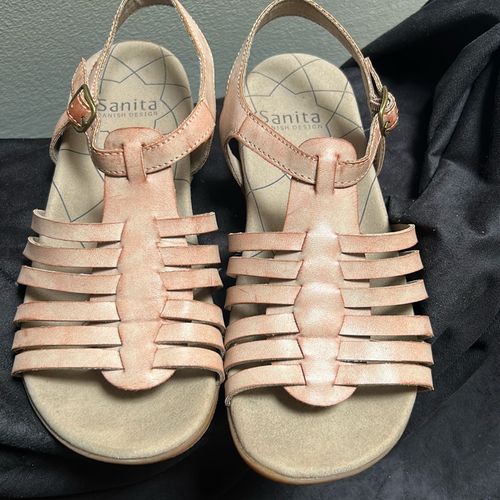 Sanita Cadence Size 37 sandals tan